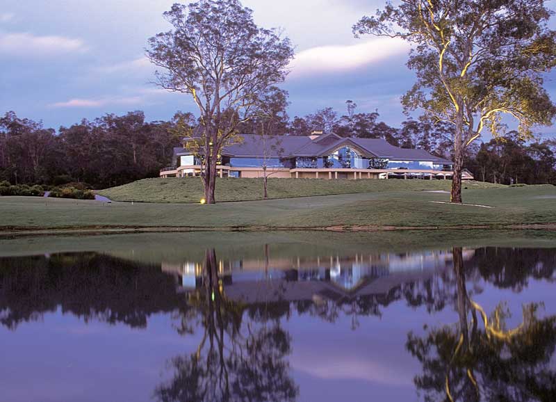 Riverside Oaks Golf Resort
