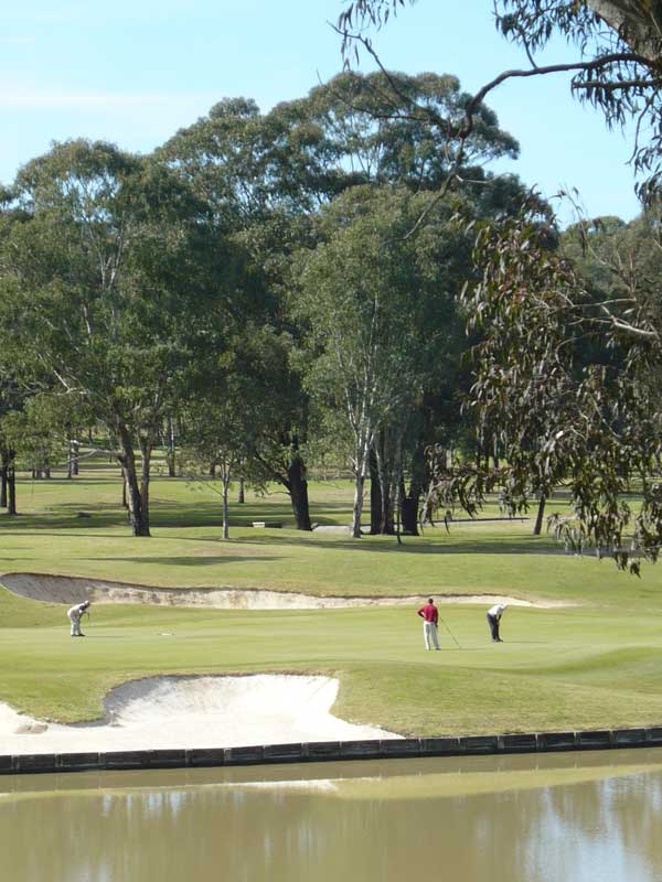 Riverside Oaks Golf Resort